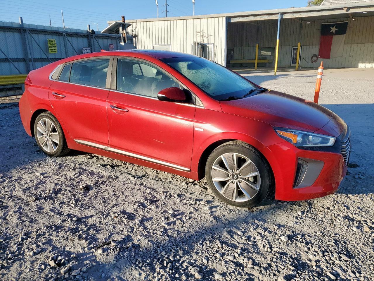 2019 Hyundai Ioniq Limited - Фото 4