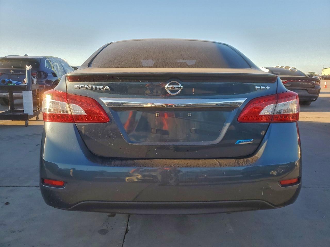 2013 Nissan Sentra S - Фото 6