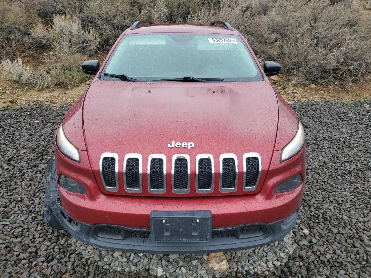 2017 Jeep Cherokee Sport - Фото 5