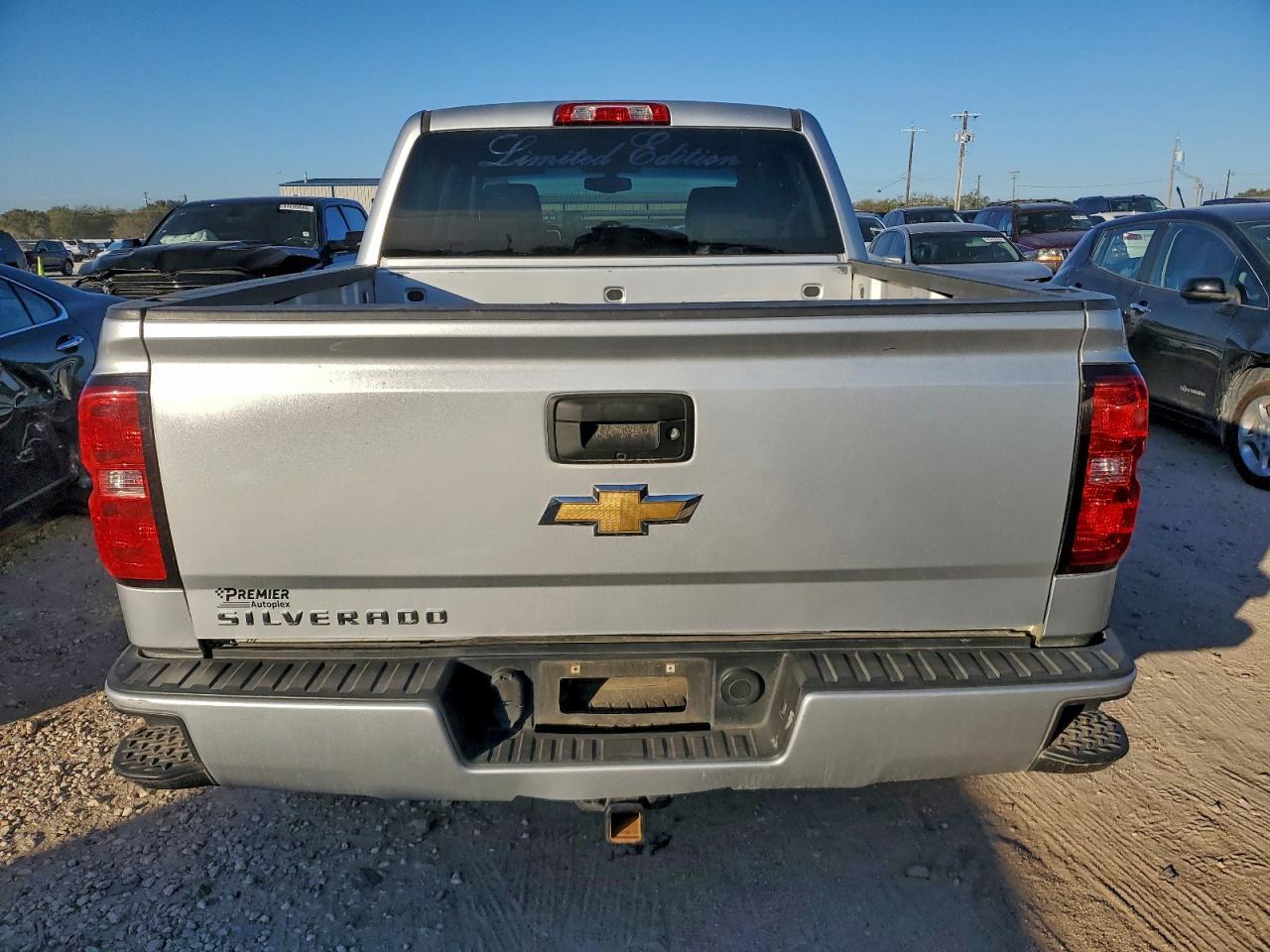 2018 Chevrolet Silverado K1500 Custom - Image 6