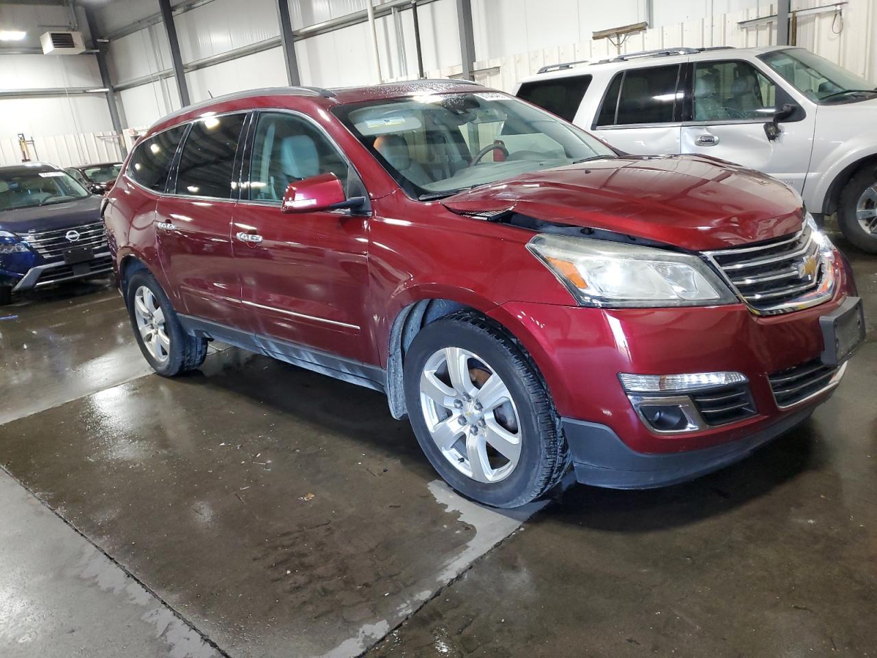 2017 Chevrolet Traverse Premier - Image 4