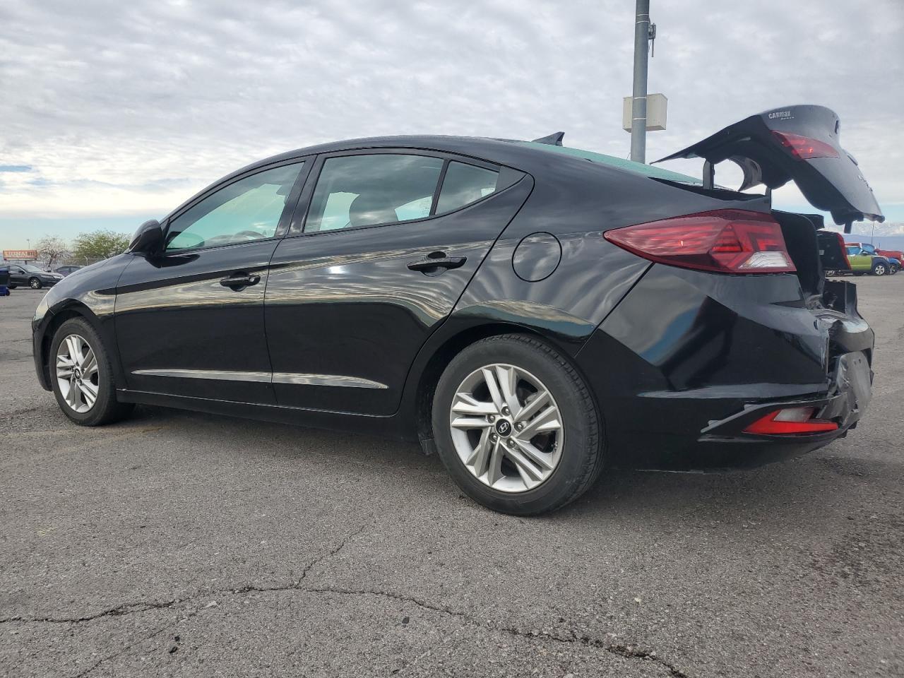 2020 Hyundai Elantra Sel - Фото 2