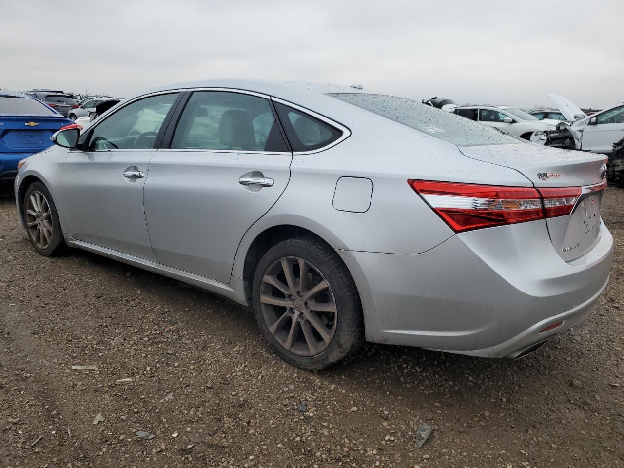 2014 Toyota Avalon Base - Image 2