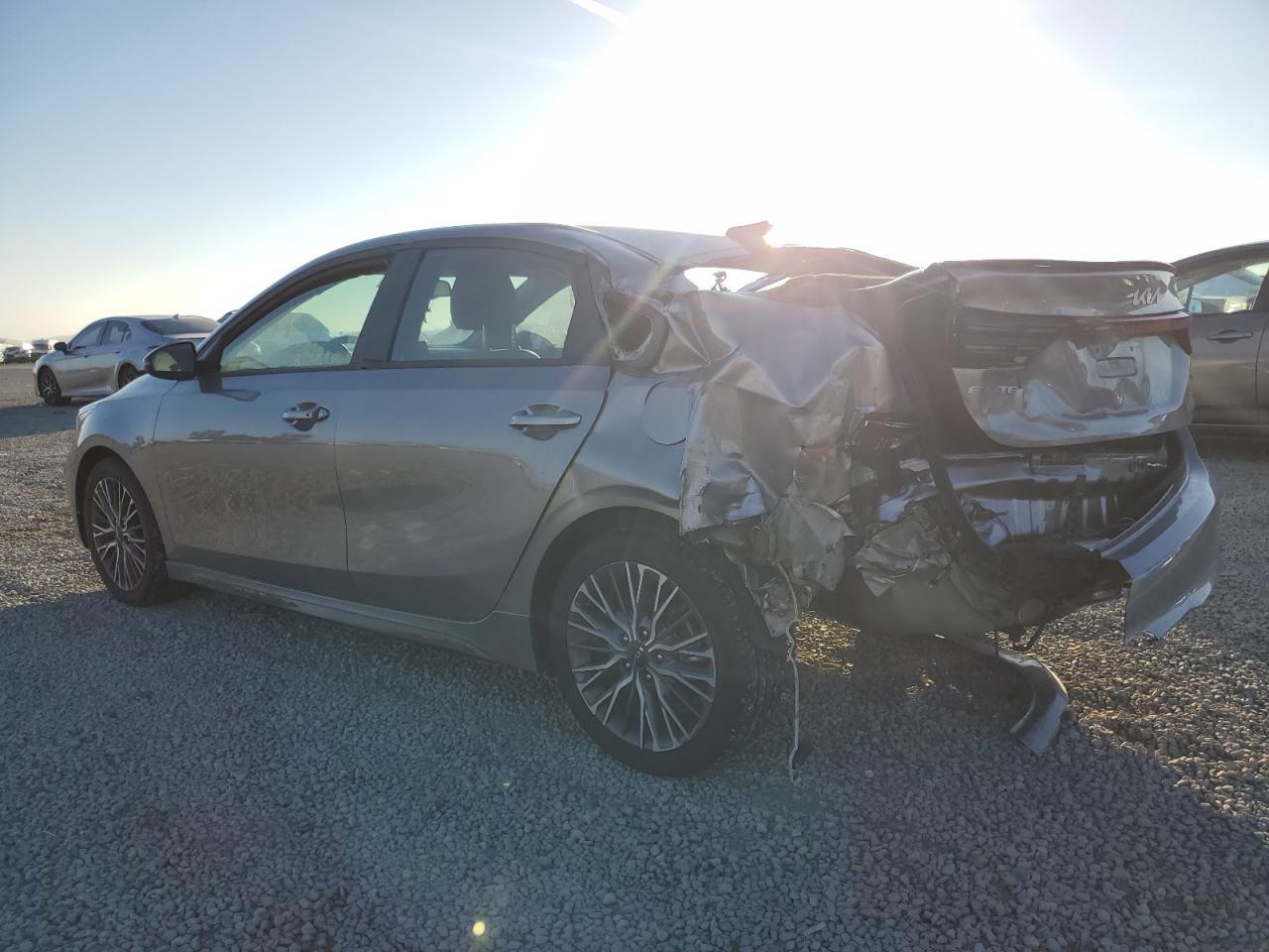 2023 Kia Forte Gt Line - Image 2