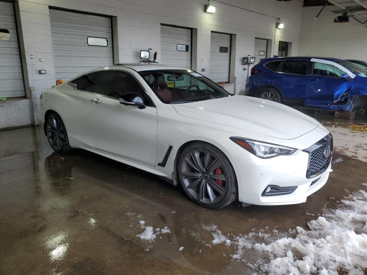 2022 Infiniti Q60 Red Sport 400 - Image 4