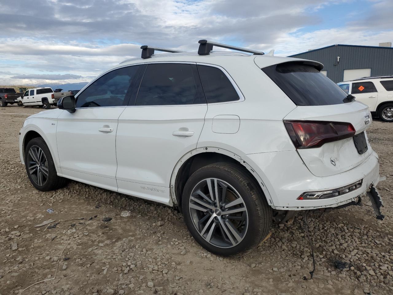 2020 Audi Q5 E Premium Plus - Фото 2