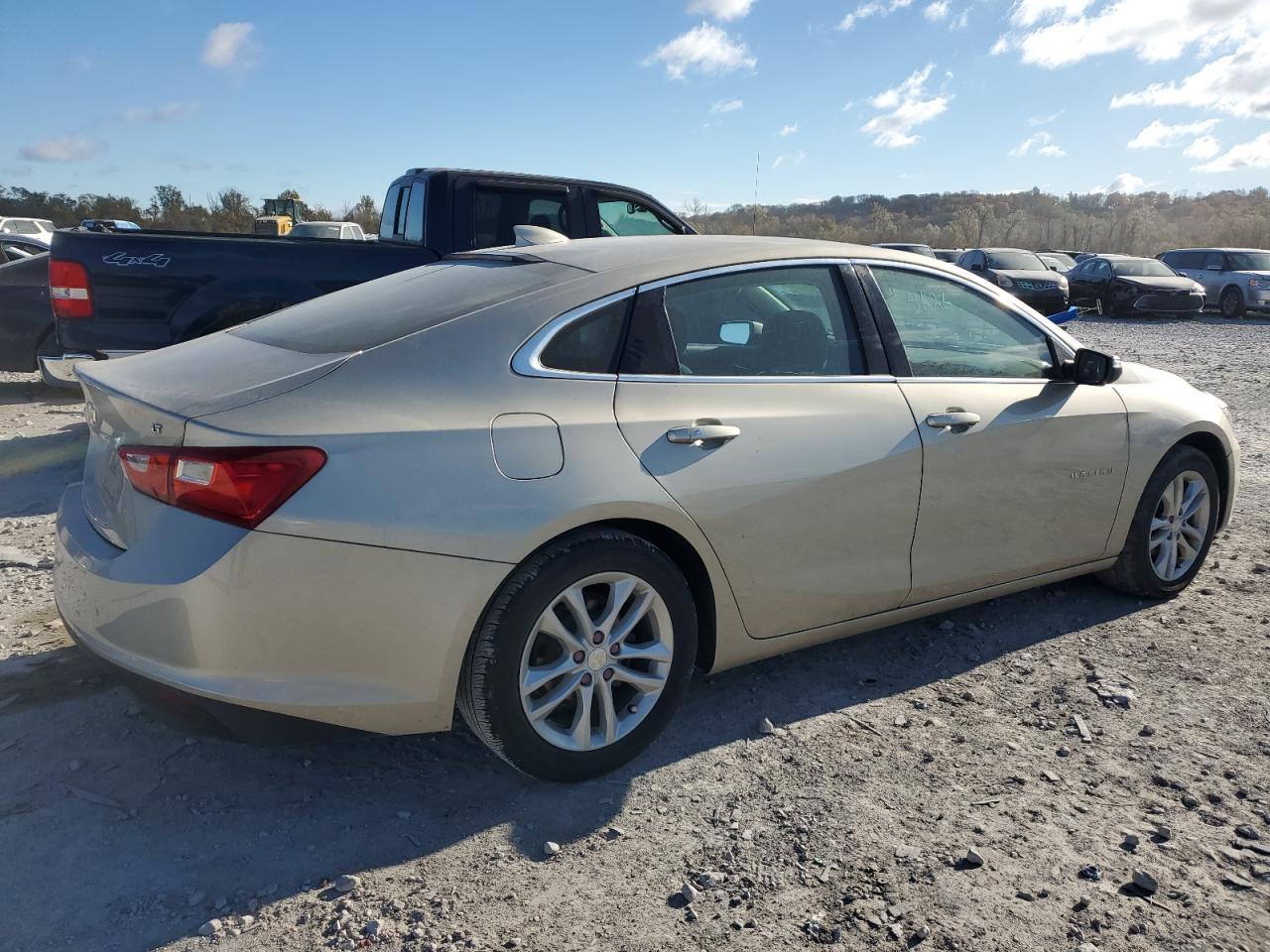 2016 Chevrolet Malibu Lt - Image 3