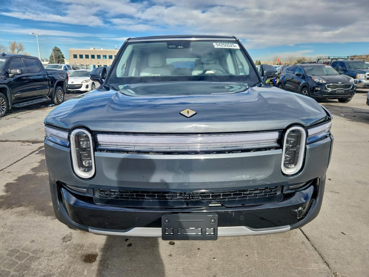 2025 Rivian R1S Adventure - Фото 5