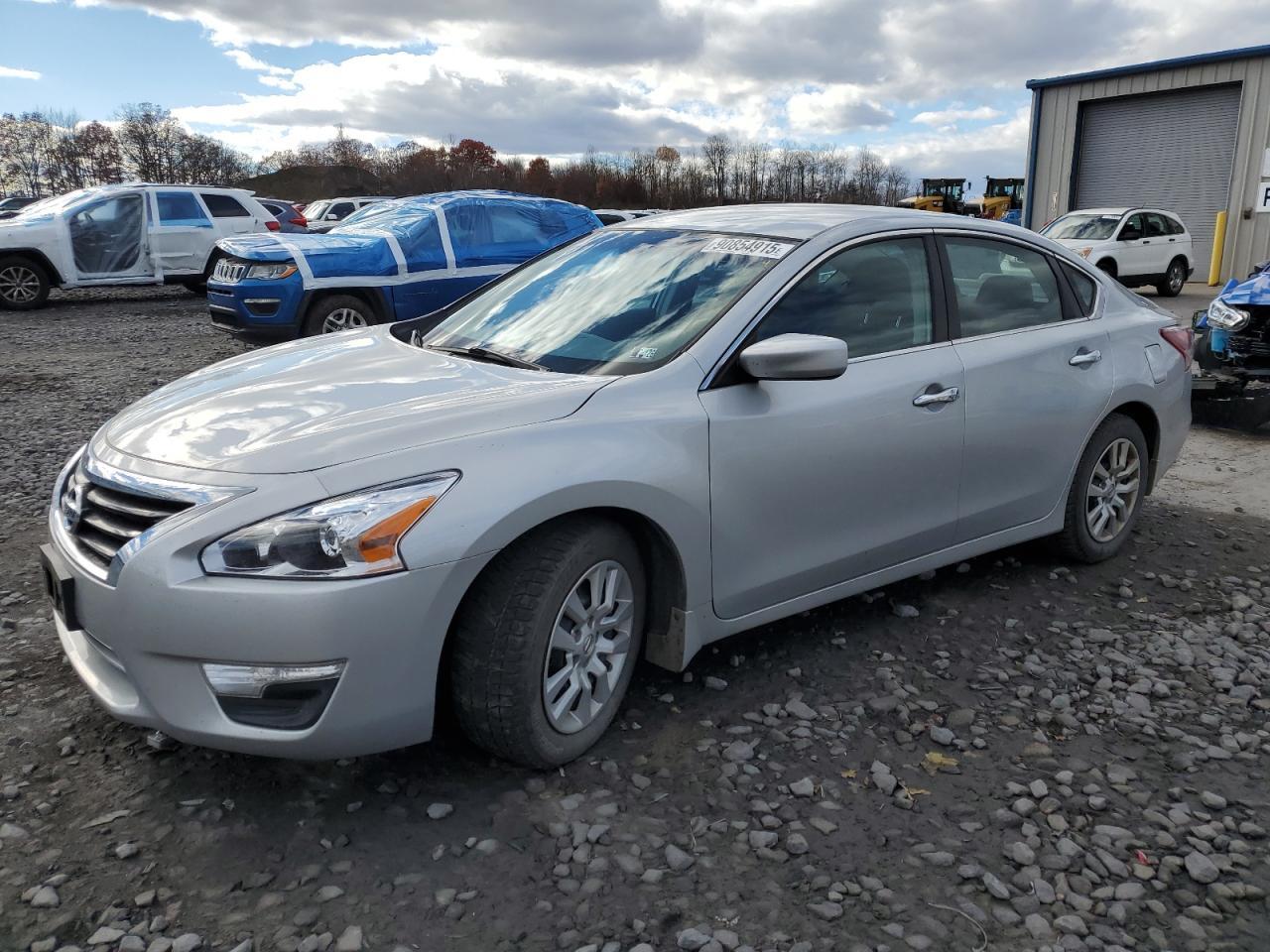 2013 Niss Altima