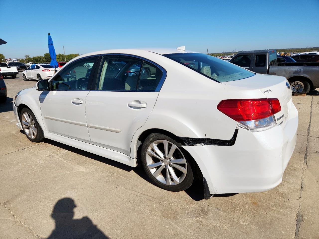 2013 Subaru Legacy 2.5I Limited - Фото 2