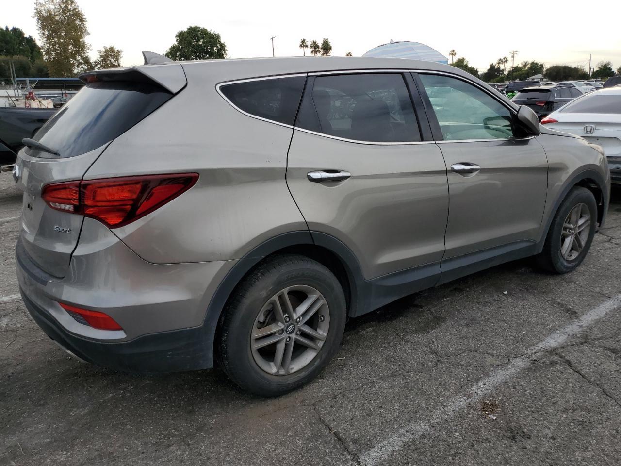 2017 Hyundai Santa Fe Sport - Фото 3