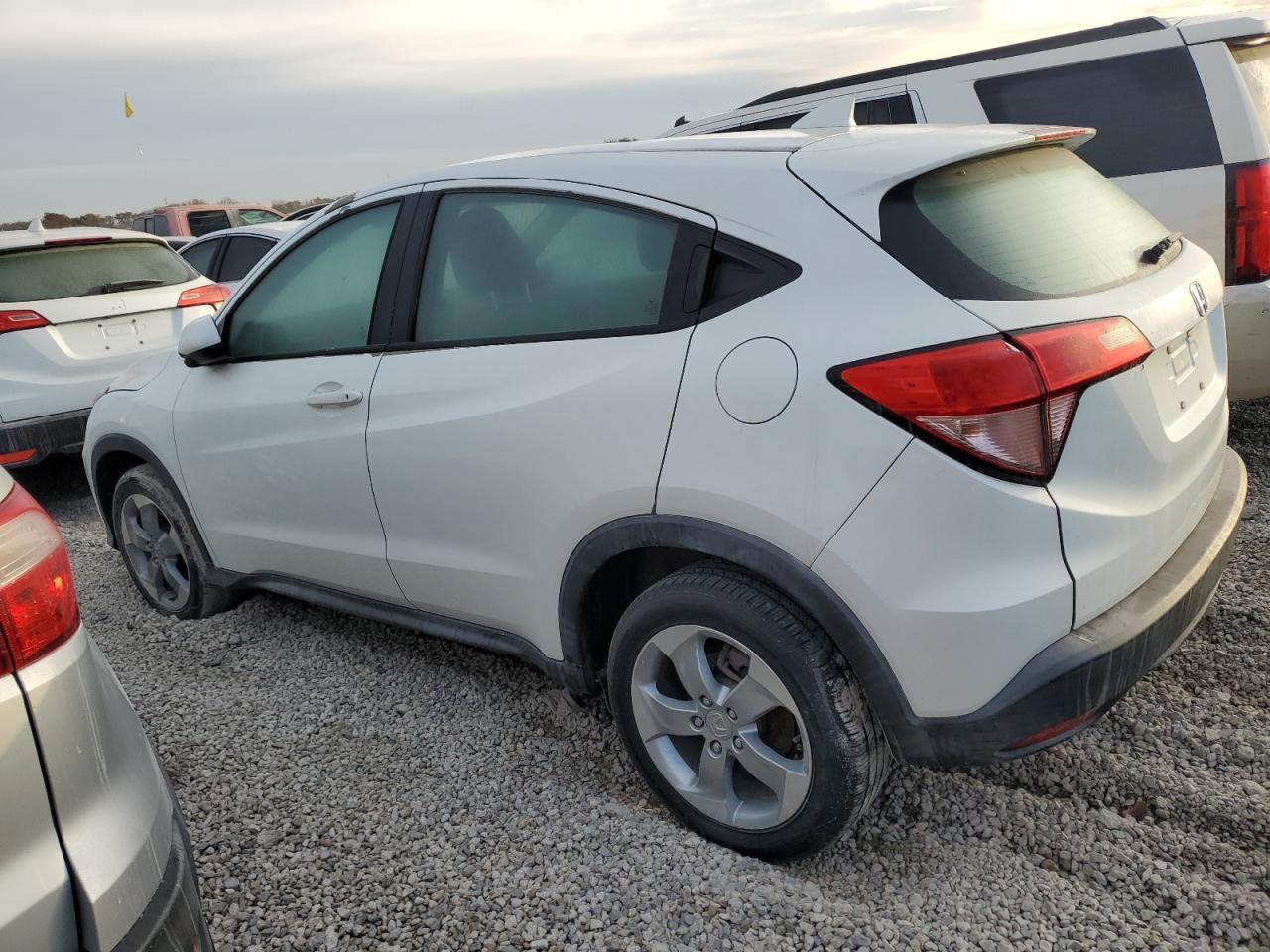 2017 Honda Hr-V Lx - Фото 2