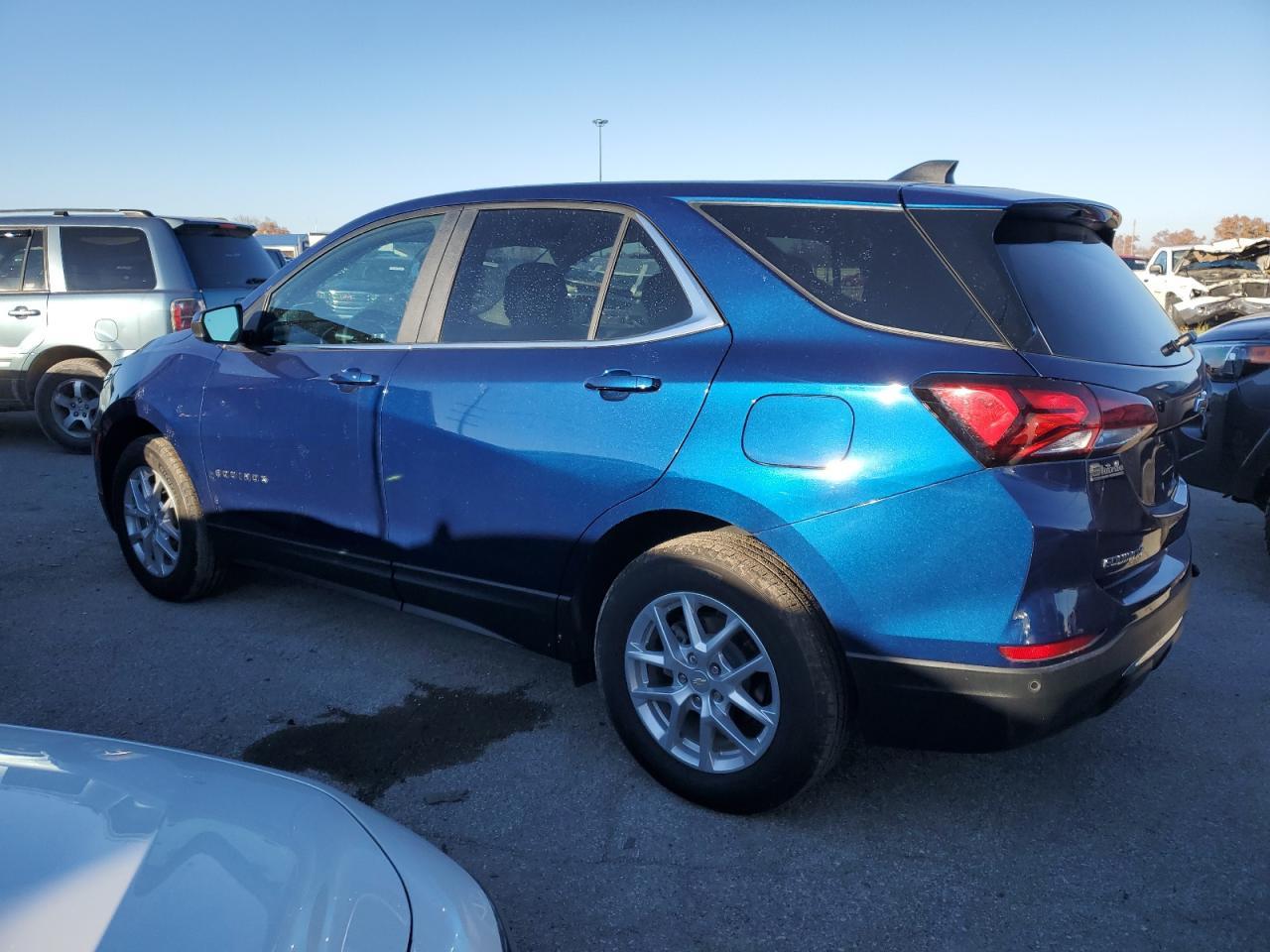 2023 Chevrolet Equinox Lt - Фото 2
