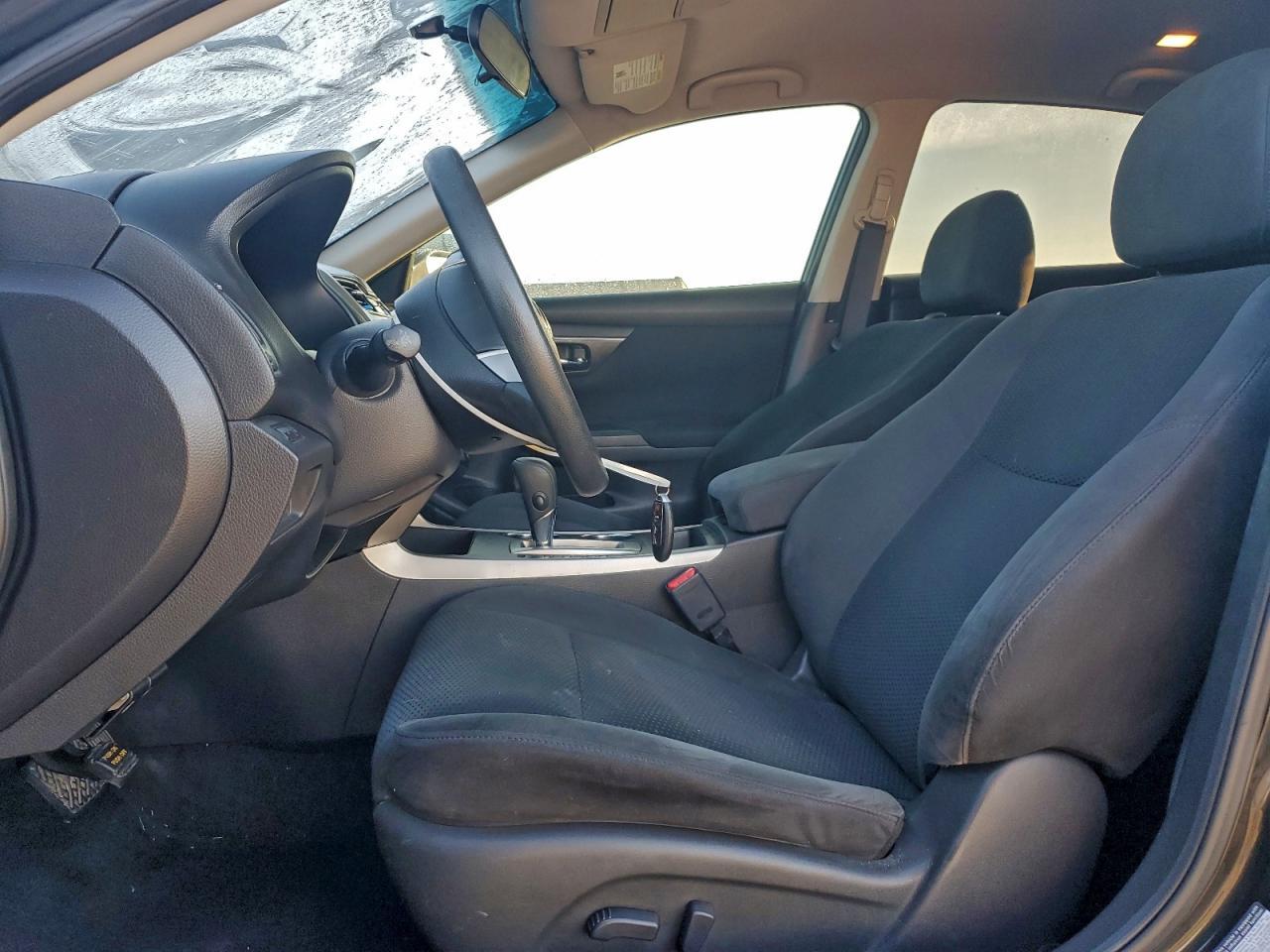 2015 Nissan Altima 2.5 - Image 7