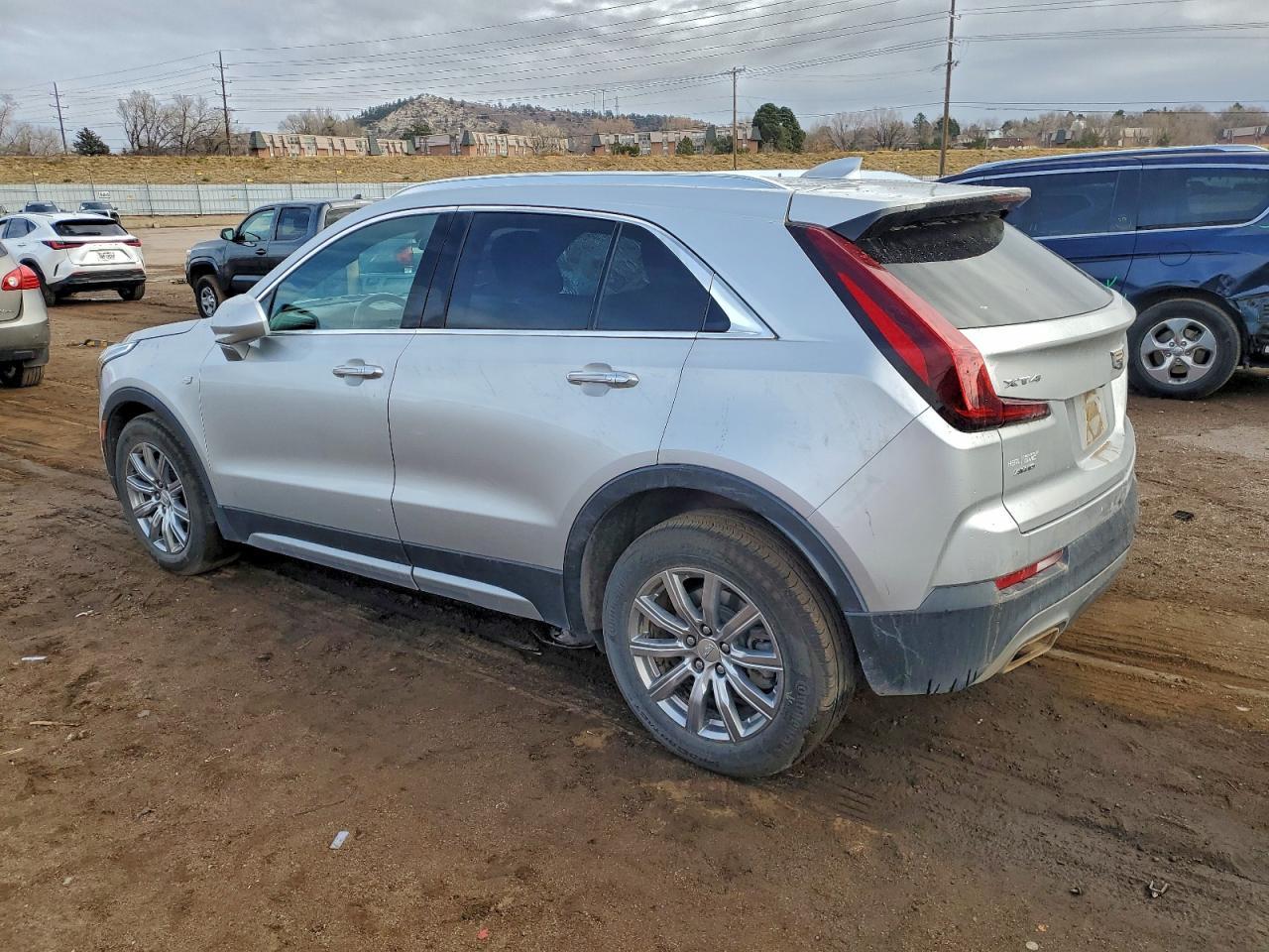 2020 Cadillac Xt4 Premium Luxury - Фото 2