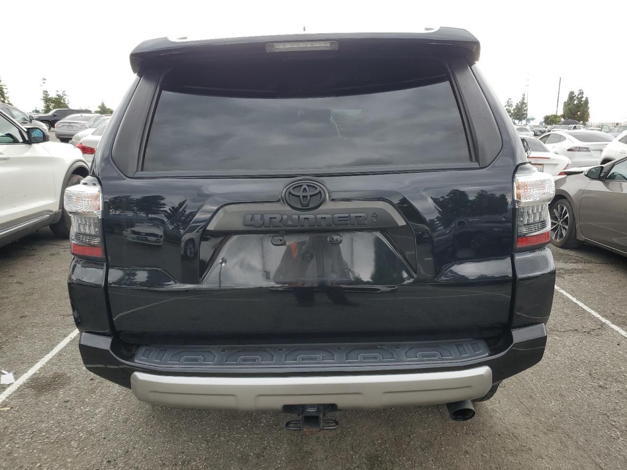2022 Toyota 4Runner Sr5 Premium - Фото 6
