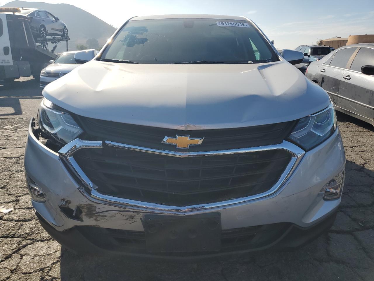 2018 Chevrolet Equinox Lt - Image 5