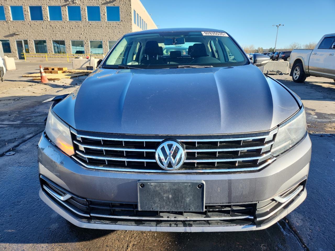 2018 Volkswagen Passat S - Image 5
