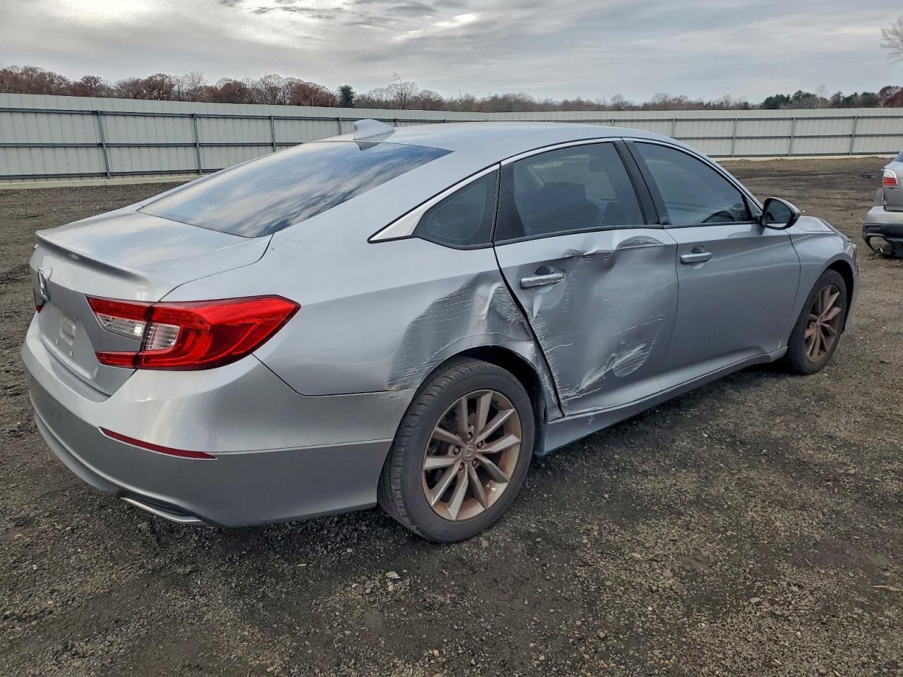 2021 Honda Accord Lx - Фото 3