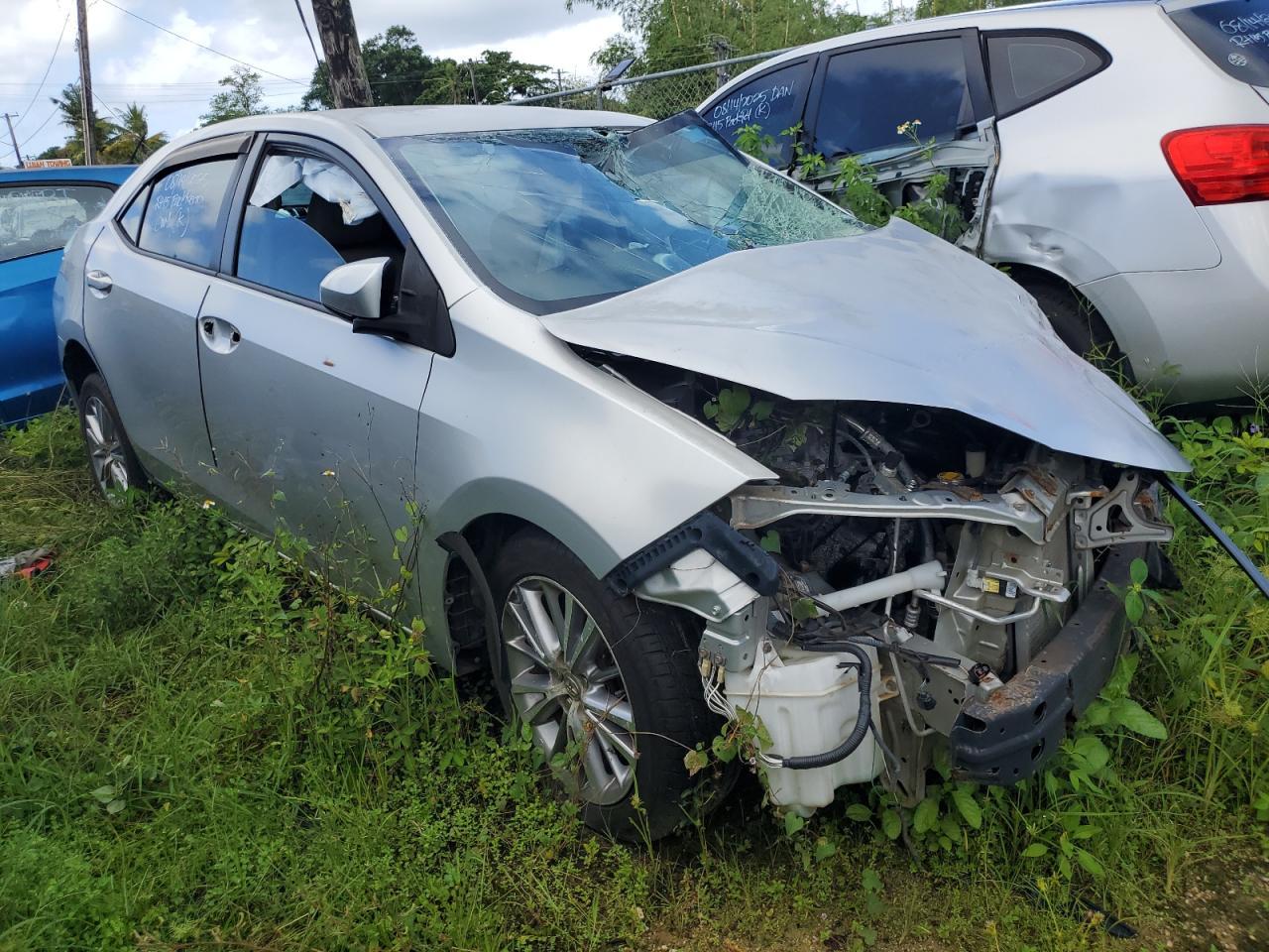 2014 Toyota Corolla Le - Image 4