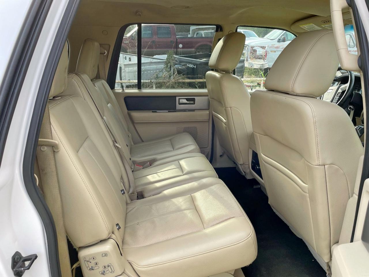 2017 Ford Expedition El Xlt - Image 6