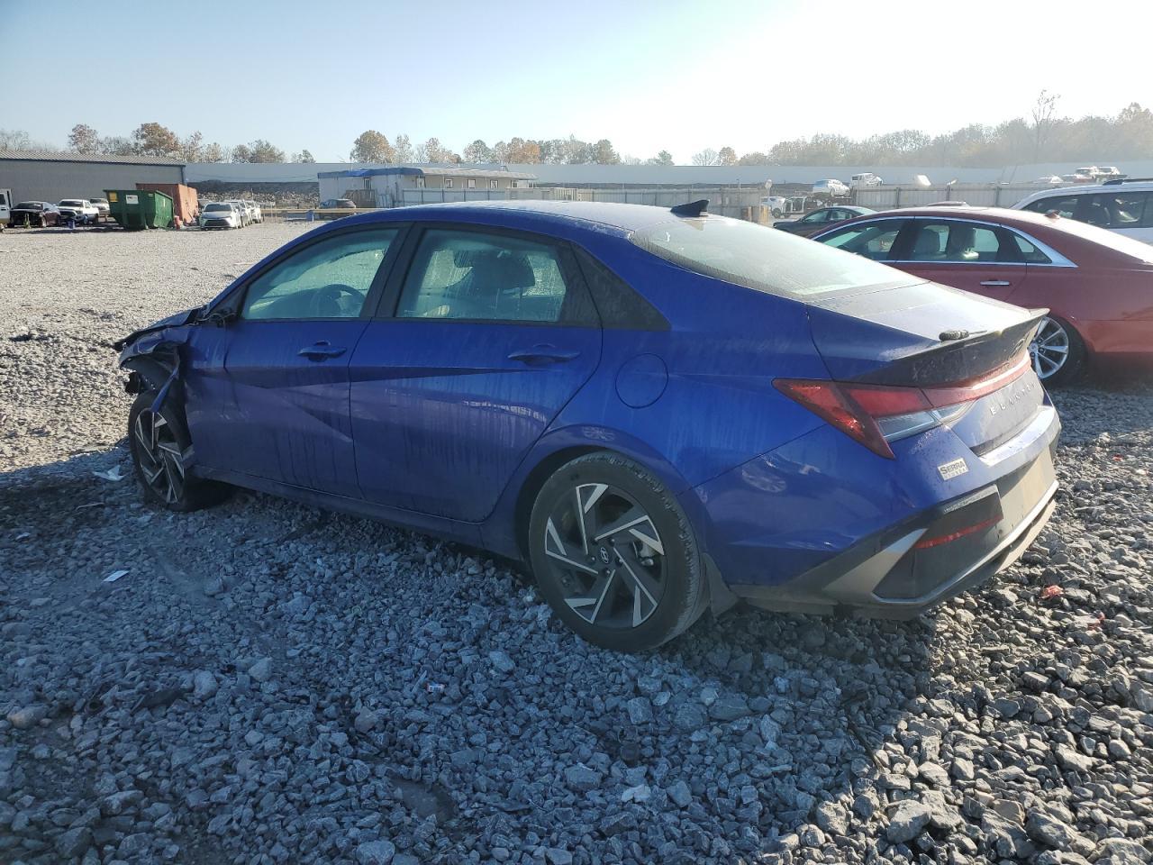 2025 Hyundai Elantra Sel Sport - Фото 2