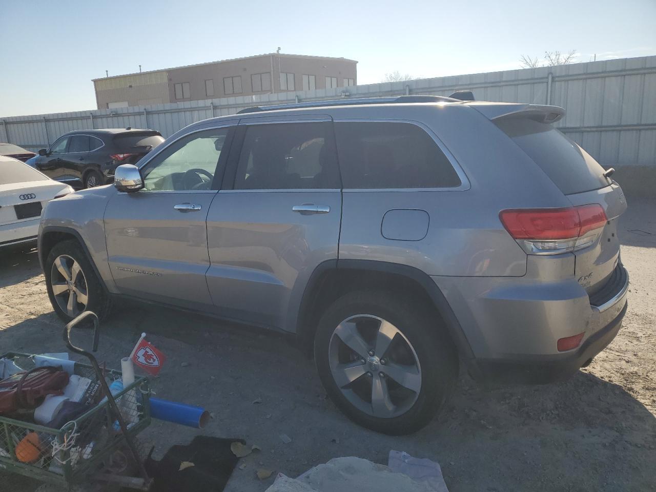 2014 Jeep Grand Cherokee Limited - Image 2