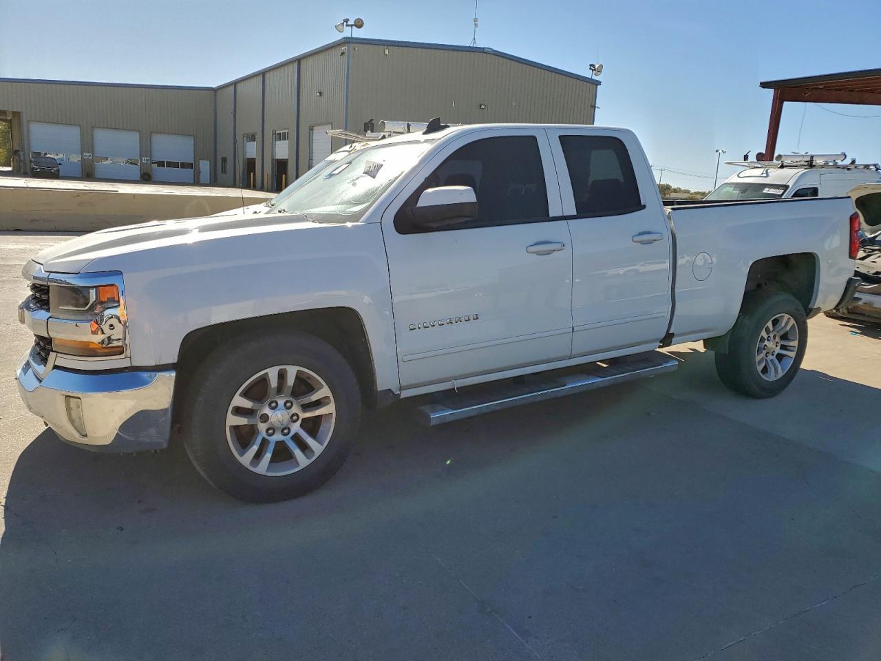 2017 Chevrolet Silverado C1500 Lt