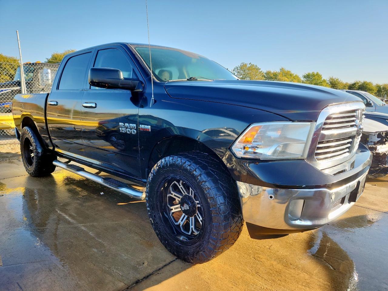 2016 Ram 1500 Slt - Image 4