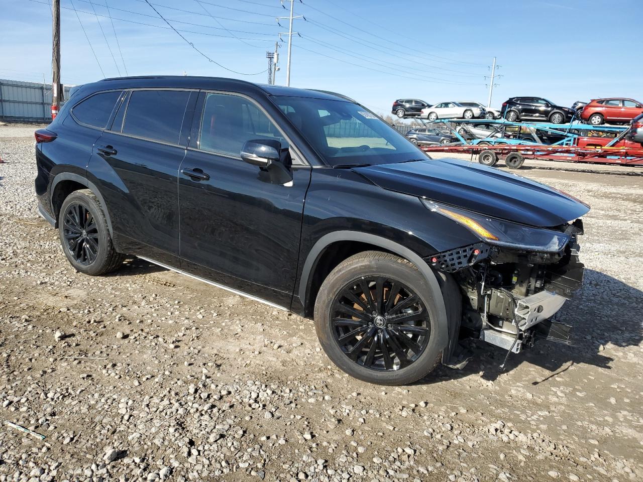 2025 Toyota Highlander Le - Фото 4