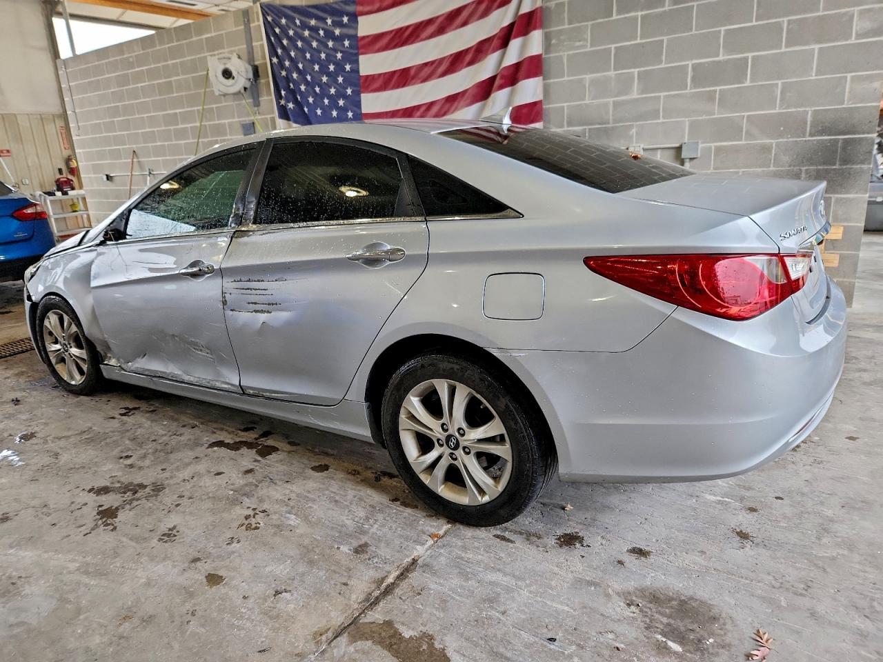 2011 Hyundai Sonata Se - Фото 2