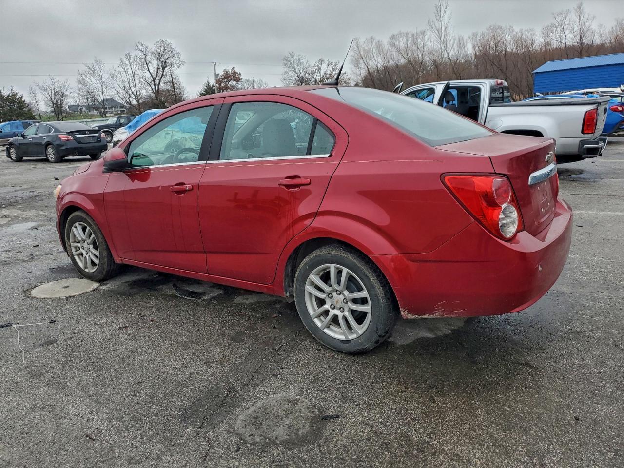 2012 Chevrolet Sonic Lt - Фото 2