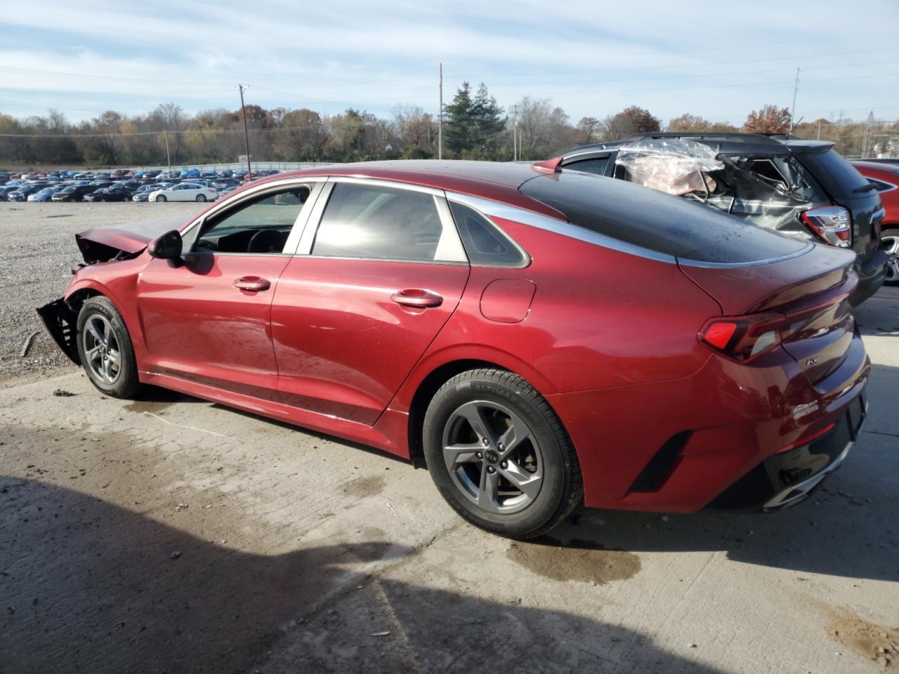 2021 Kia K5 Lxs - Фото 2