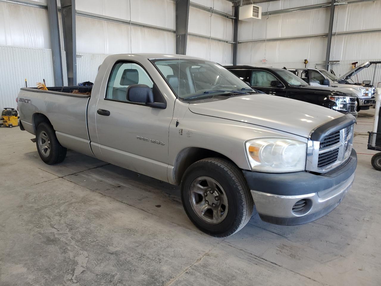2007 Dodge Ram 1500 St - Image 4