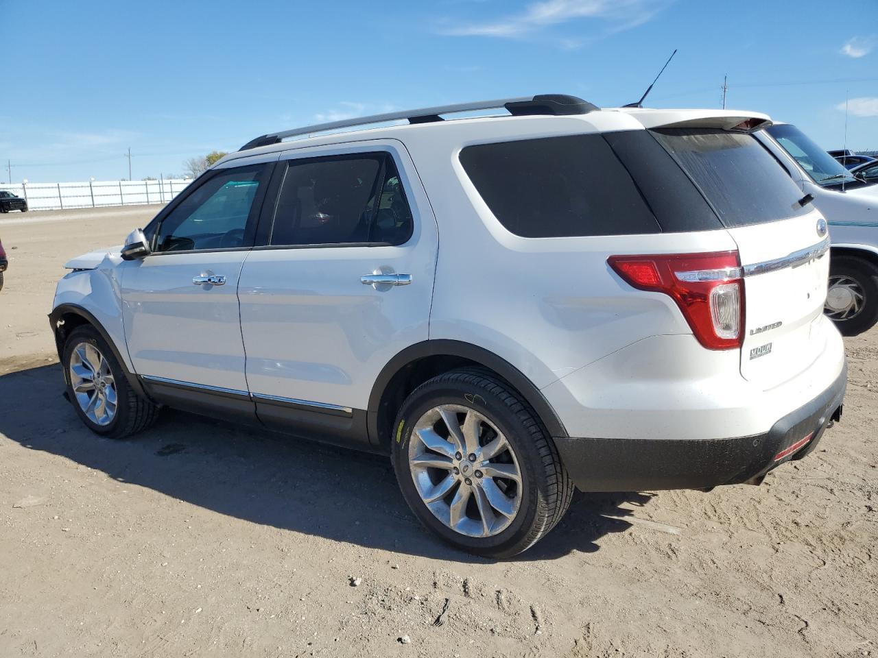 2012 Ford Explorer Limited - Image 2