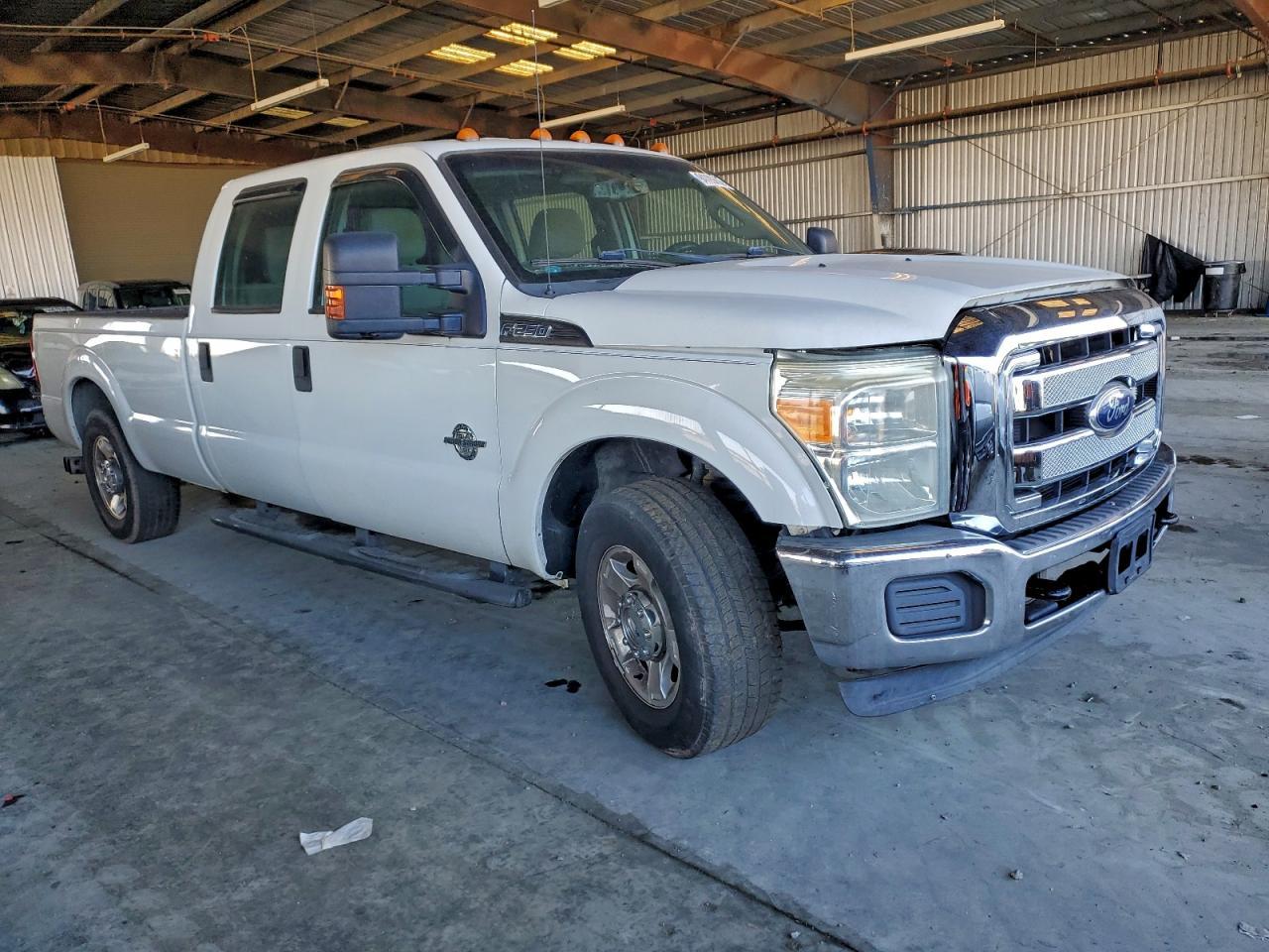 2011 Ford F250 Super Duty - Фото 4