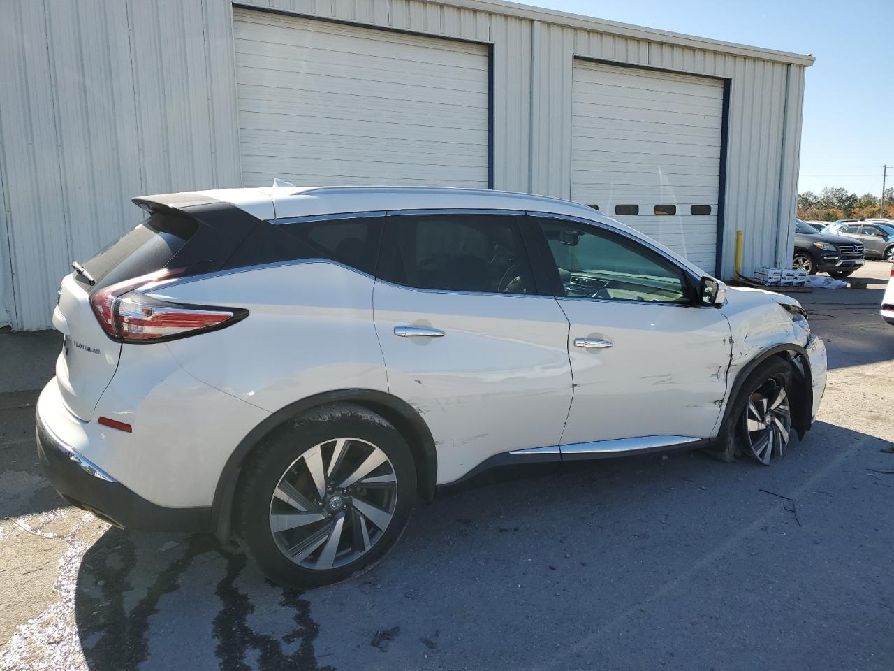 2015 Nissan Murano S - Фото 3
