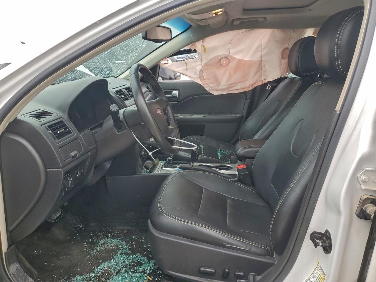 2012 Ford Fusion Hybrid - Фото 7