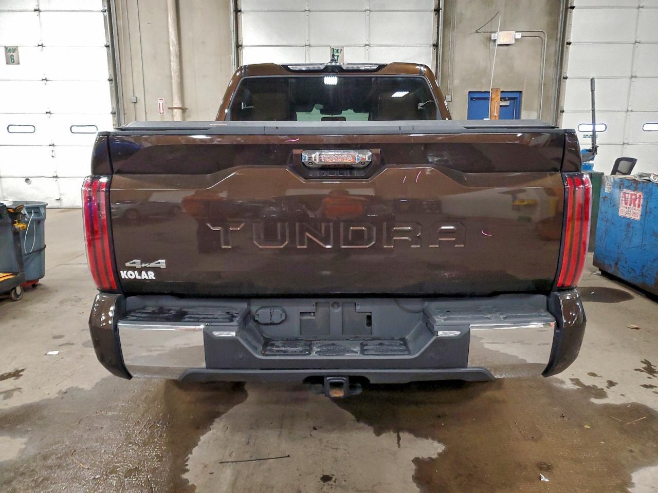 2023 Toyota Tundra Crewmax Platinum - Фото 6