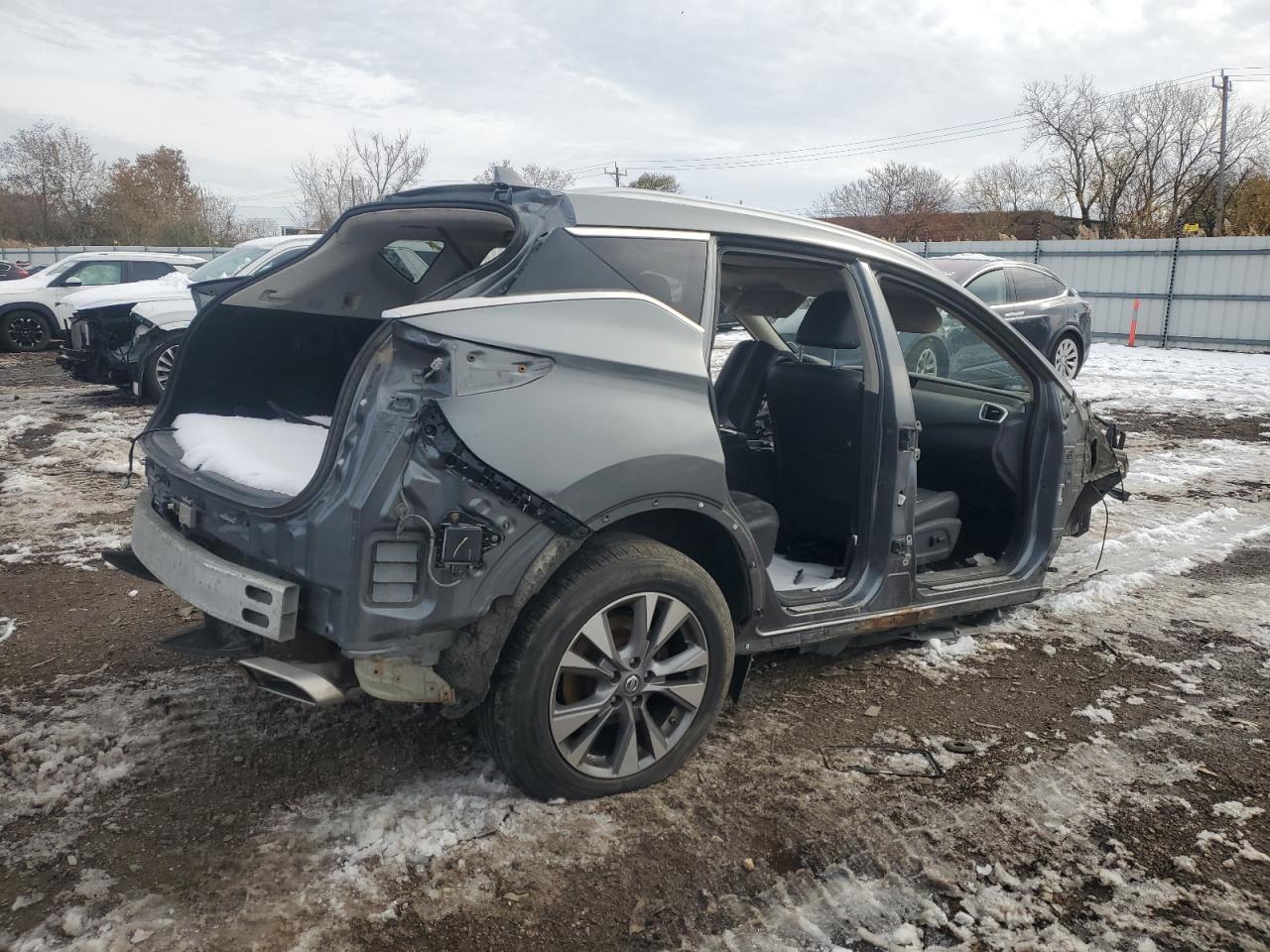 2016 Nissan Murano S - Фото 3