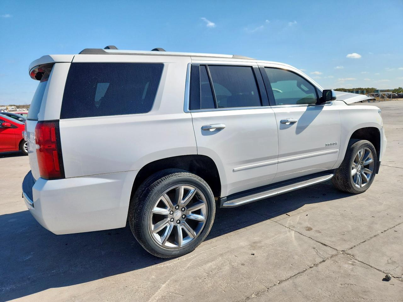 2018 Chevrolet Tahoe K1500 Premier - Image 3