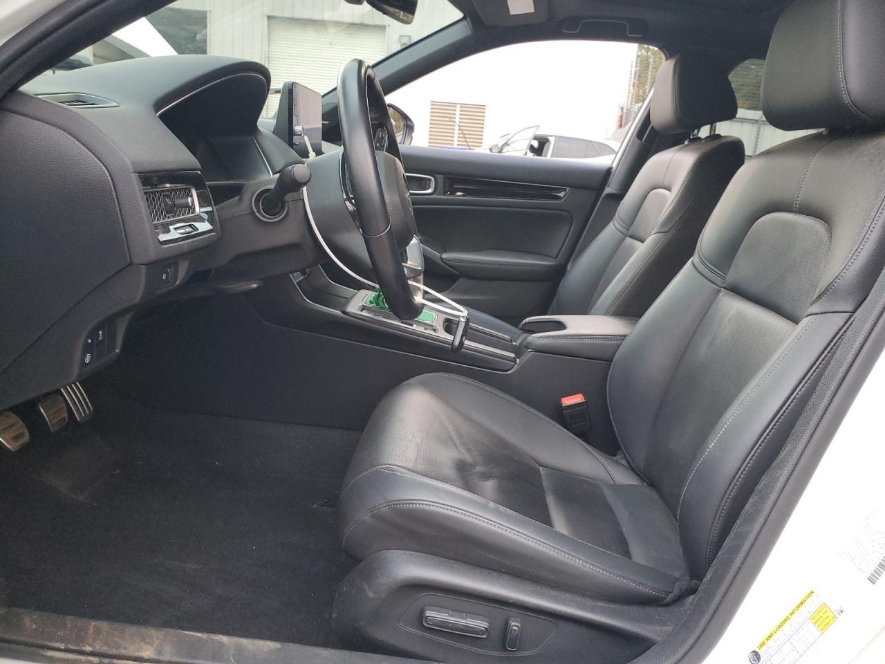 2024 Honda Civic Sport Touring - Image 7