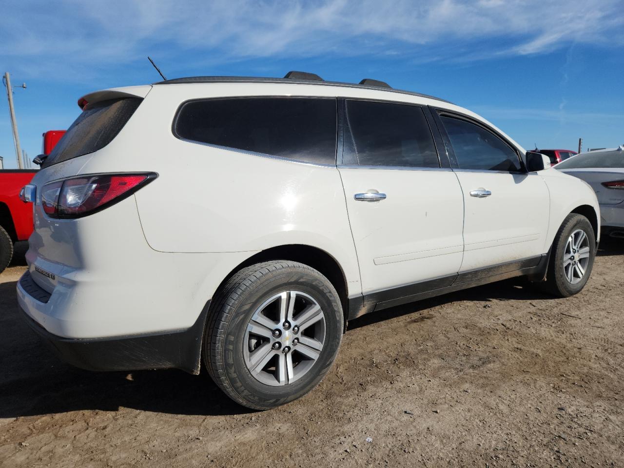 2015 Chevrolet Traverse Lt - Image 3