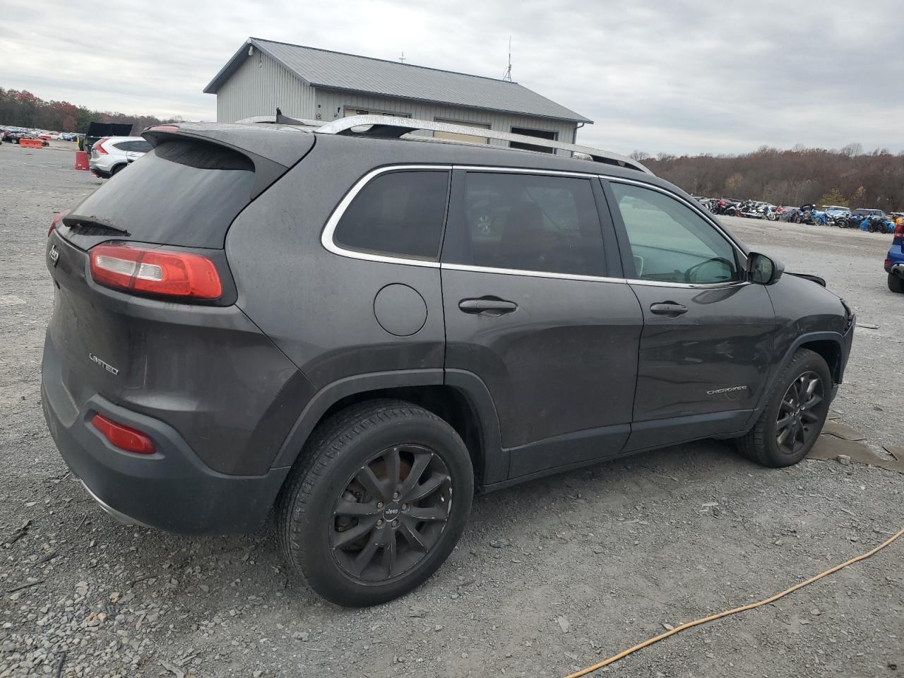 2016 Jeep Cherokee Limited - Image 3