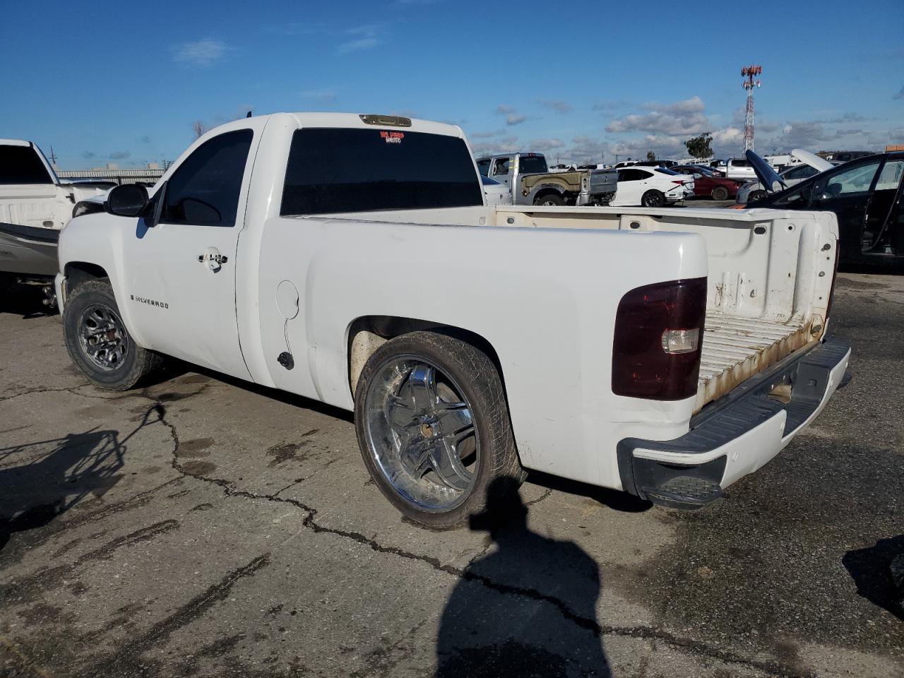 2009 Chevrolet Silverado C1500 - Фото 2
