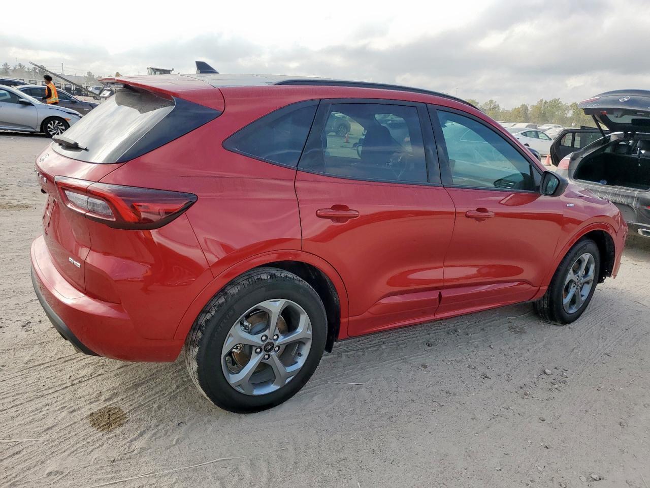 2024 Ford Escape St Line - Фото 3