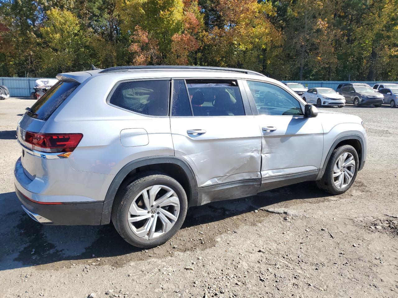 2021 Volkswagen Atlas Se - Фото 3