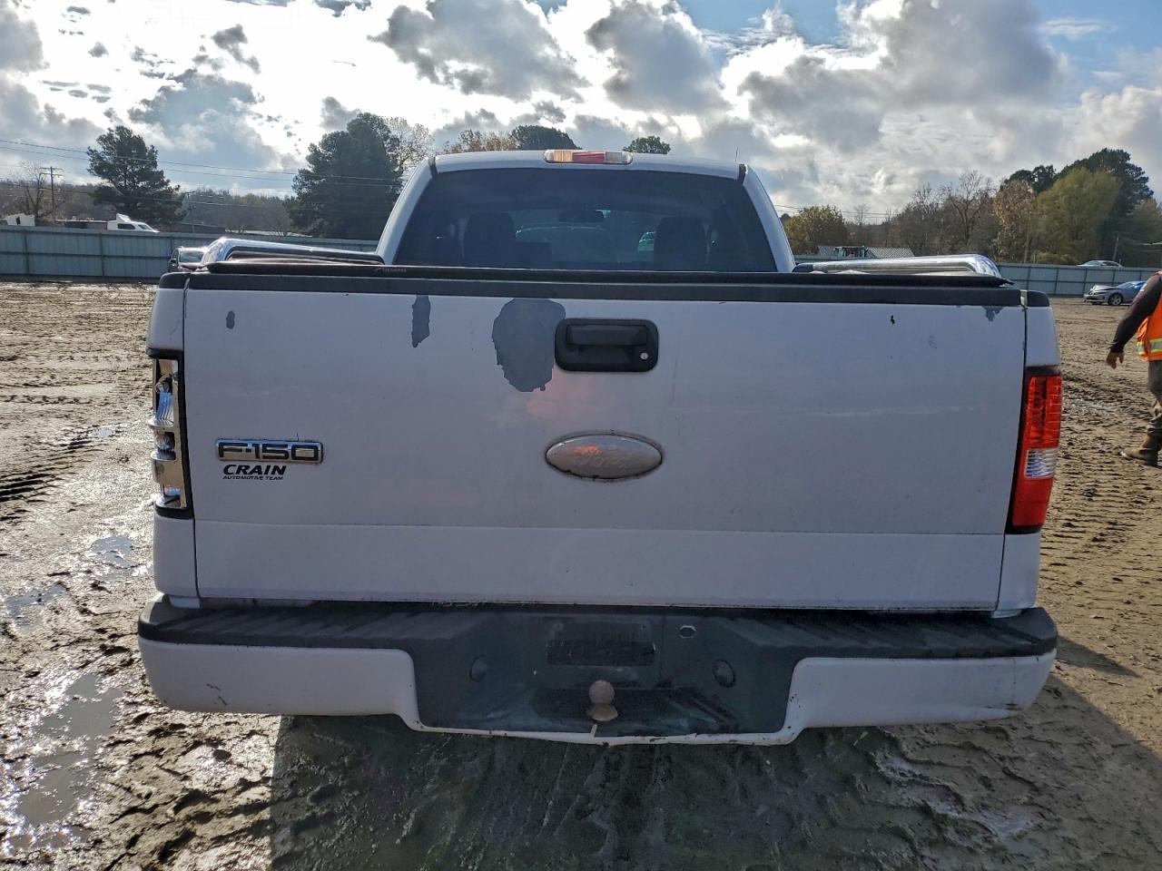 2006 Ford F150 - Image 6