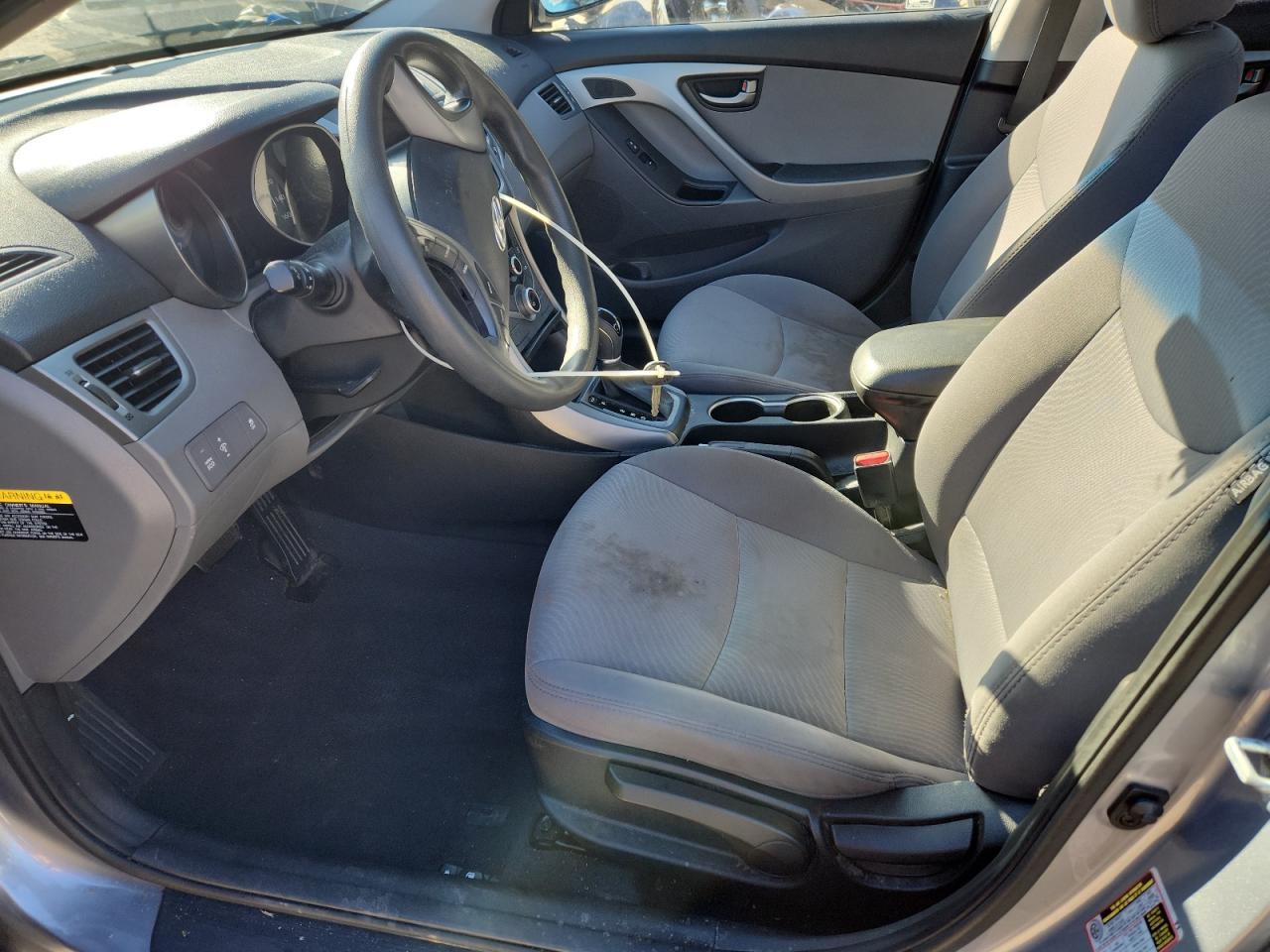 2016 Hyundai Elantra Se - Фото 7
