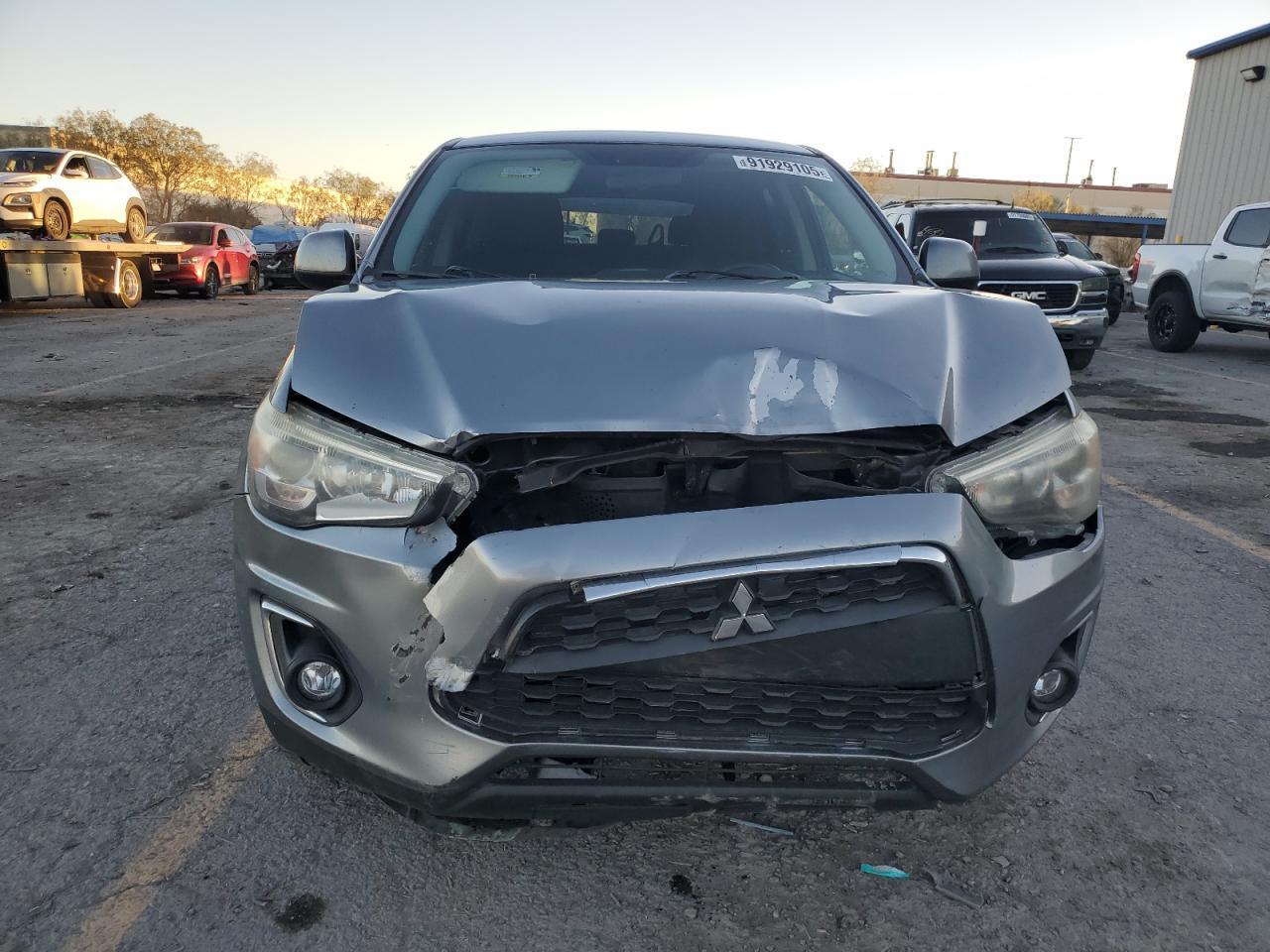 2013 Mitsubishi Outlander Sport Se - Image 5